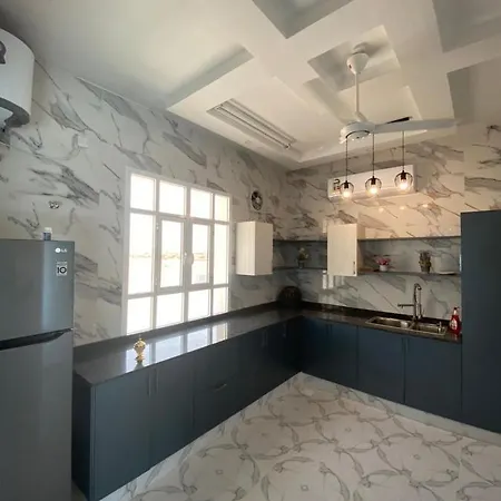 فيلا تل الورد Ibri Exterior photo
